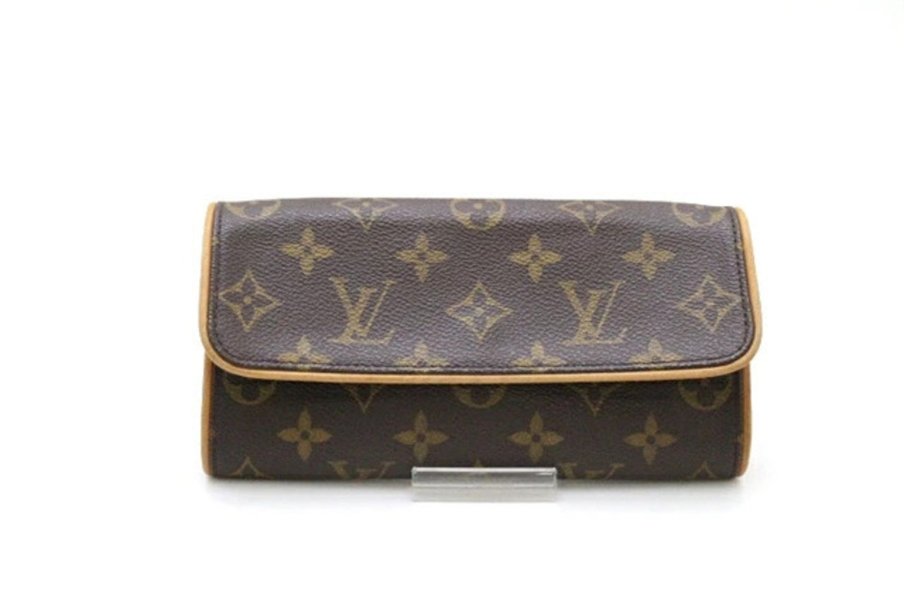 LOUIS VUITTON Pochette Twin Shoulder Bag Monogram